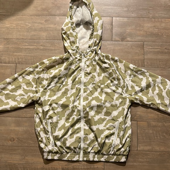 Forever 21 Windbreaker - Picture 1 of 8